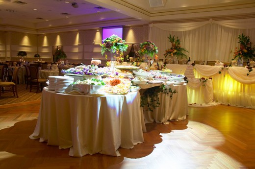 Wedding Caterers and What They Provide
