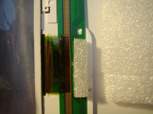 A foam to be inserted to the gap between the metal frame.