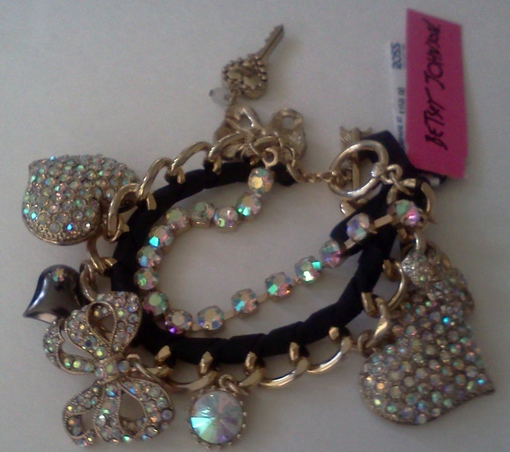 Taking Another Stab At Ebay With Betsey Johnson Jewelry HubPages   8230787 F1024 