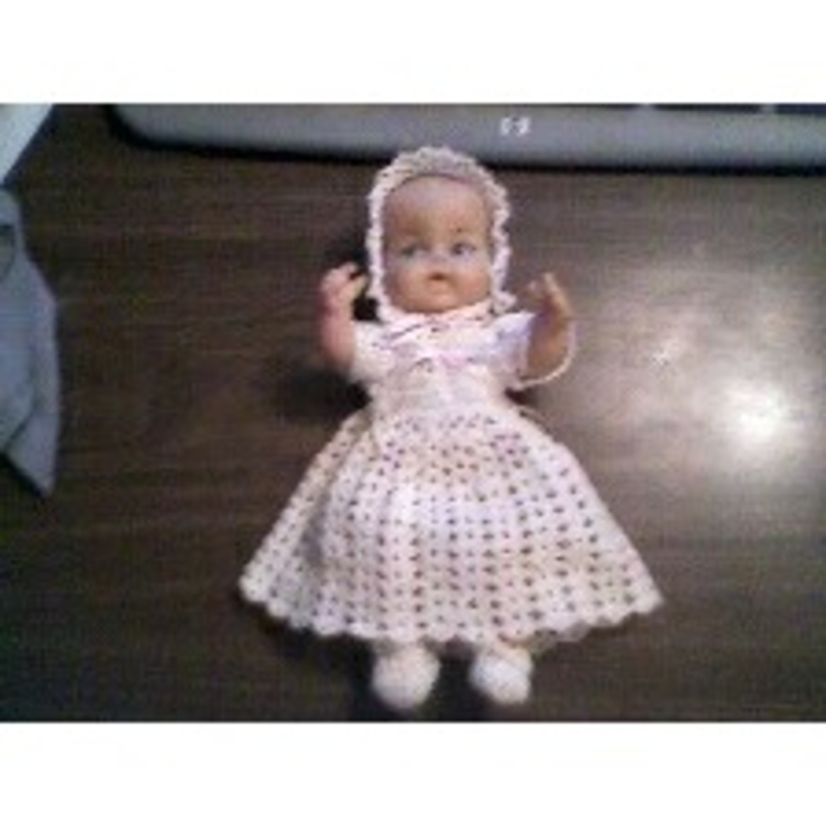 My daughter's first doll from 1973. She looks just like the first doll I had. 