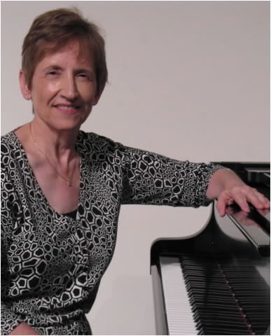 The talented LaVon Mattson our piano accompianist.