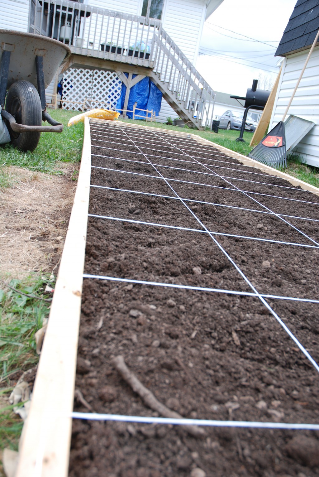 Urban Gardening: How to Build a Raised Bed for Square Foot Gardening