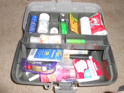 How to Create a Tackle Box Car Emergency Kit