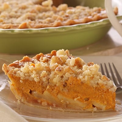 Apple Pumpkin Pie with Ginger-Streusel Topping