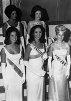 Miss Gemma Cruz (front middle), the Philippines first world beauty pageant winner, 1964