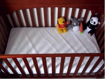 Safety 1st Heavenly Dreams White Crib Mattress