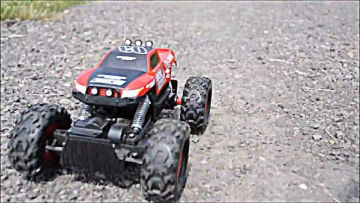 Maisto Rock Crawler Extreme Remote Controlled Vehicle