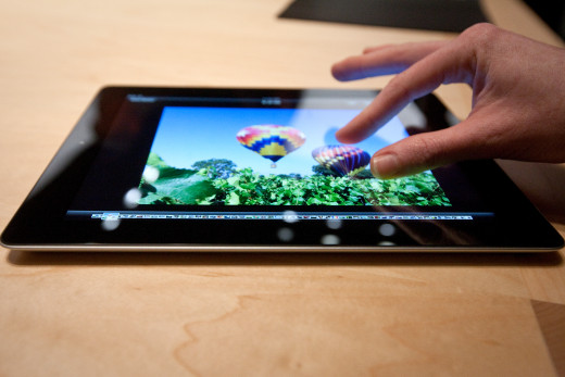 The Apple iPad with Retina Display is a great option for those who need something that is user-friendly and has an amazing resolution quality.
