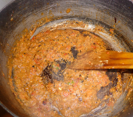 Mix and stir well as shown in the image.
