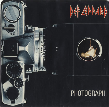 "Photograph" single cover.