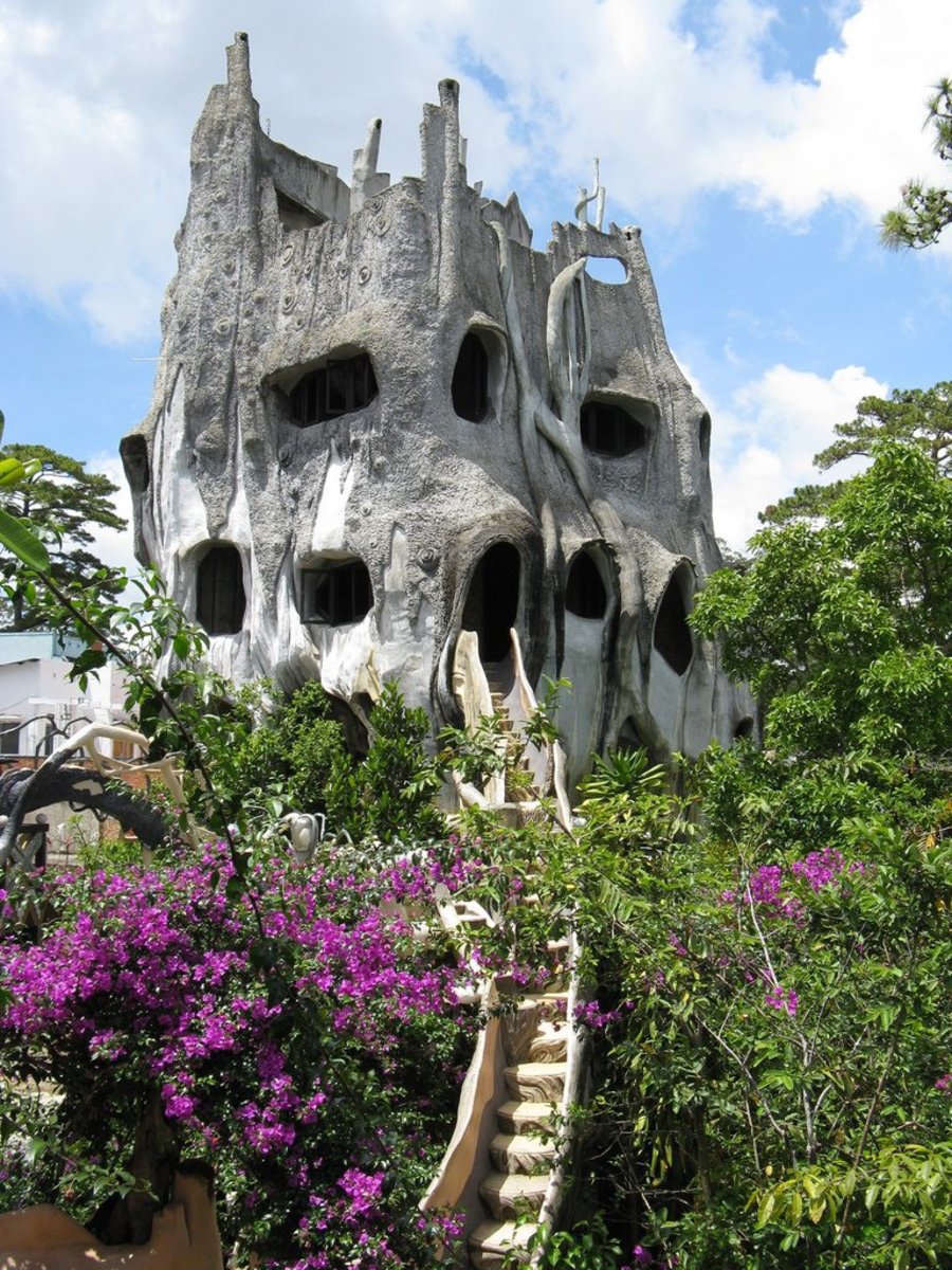 The World's Weirdest Houses: 40 Unusual Homes From Around the Globe