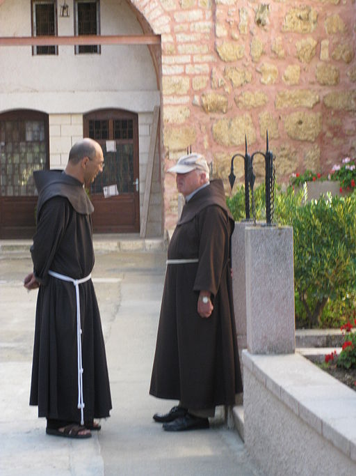 We saw monks similar to these at Graymoor. We didn't know what to expect at the monastery, and we were curious to find out what the monks would be like.