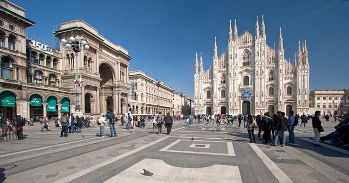 Places to Visit in Milan in Italy. See the Buildings of Piazza Duomo ...