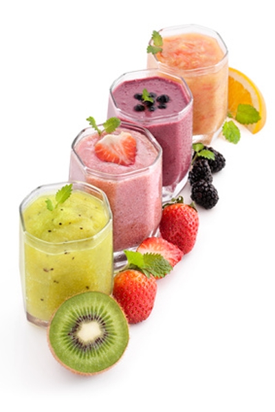 Link has list of smoothies with calorie and nutrition values.