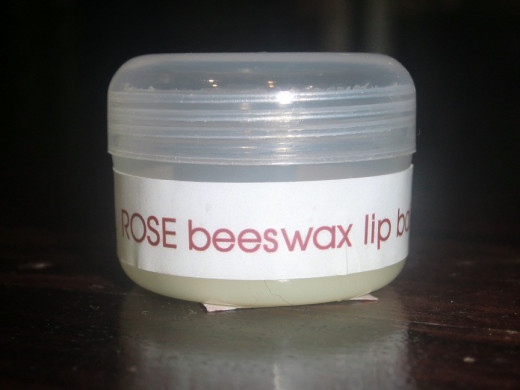 Natural Beeswax moisturizes as well as tightens the composition and keeps it solid in warmer climates.