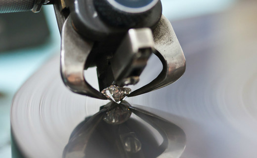 The diamond cutting process.