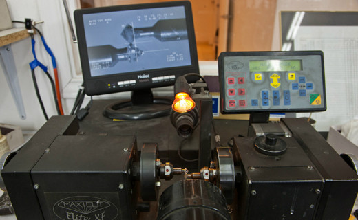 High tech diamond cutting equipment.