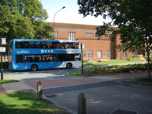Uni-link bus passing the Hartley Library, University of Southampton