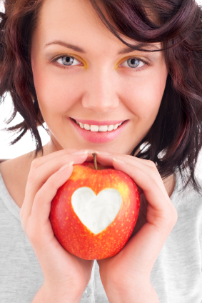 Eating a healthy meal will make a big difference in your appearance. Learn to add more fruit and vegetables in your day to improve your skin.