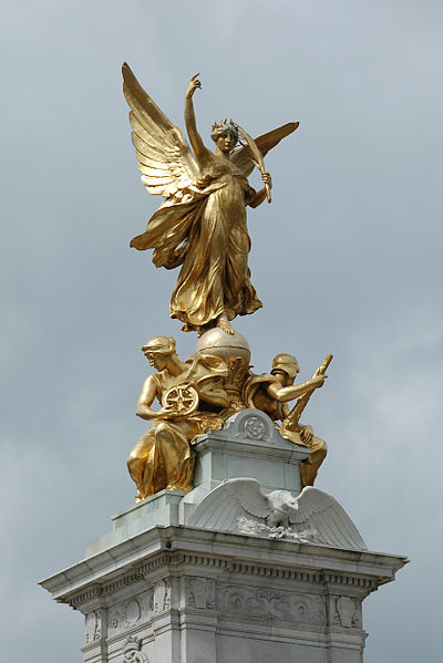 Queen Victoria Monument at Buckingham Palace