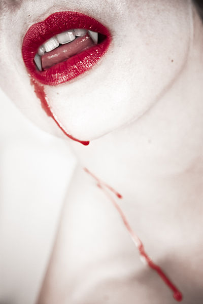Image of a female Vampire