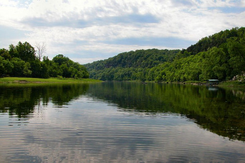  The White River, near Flippin, Arkansas, and the intended site of the Whitewater Development Corporation's vacation homes