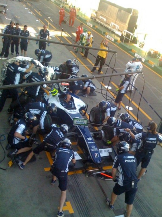 A pit stop changeover is accomplished using SMED 