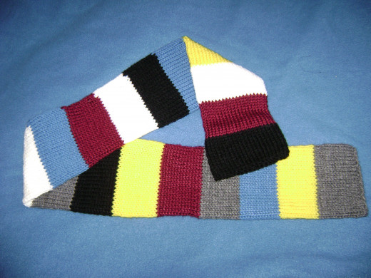 "Factionless" Scarf