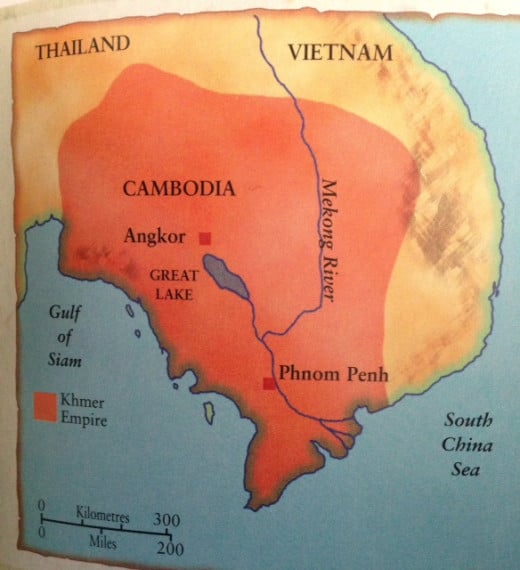 The kingdom of the Khmers occupied much of modern Cambodia, plus the southern part of Vietnam. Around 1 million people lived in the capital of Angkor. The rest of the population occupied the floodplains of rivers such as the Mekong.