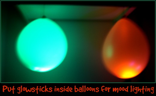Be sure to purchase glowsticks in a variety of sizes and colours. Smaller glowsticks can be stuffed into balloons to create an awesome glowing balloon your kids will love playing with during earth hour.