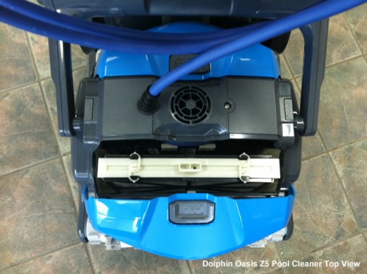 Dolphin Oasis Robotic Cleaner Top View