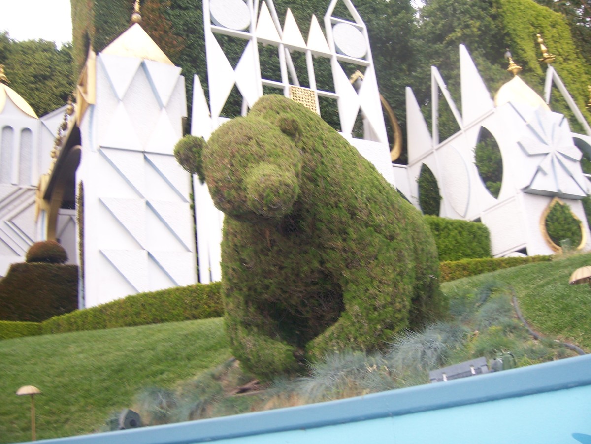 Here is a bear animal plant located on the outside.