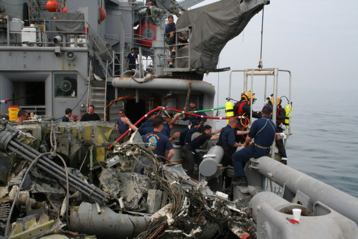 Recovering the wreckage of an aircraft and its Black box from the ocean in 2006