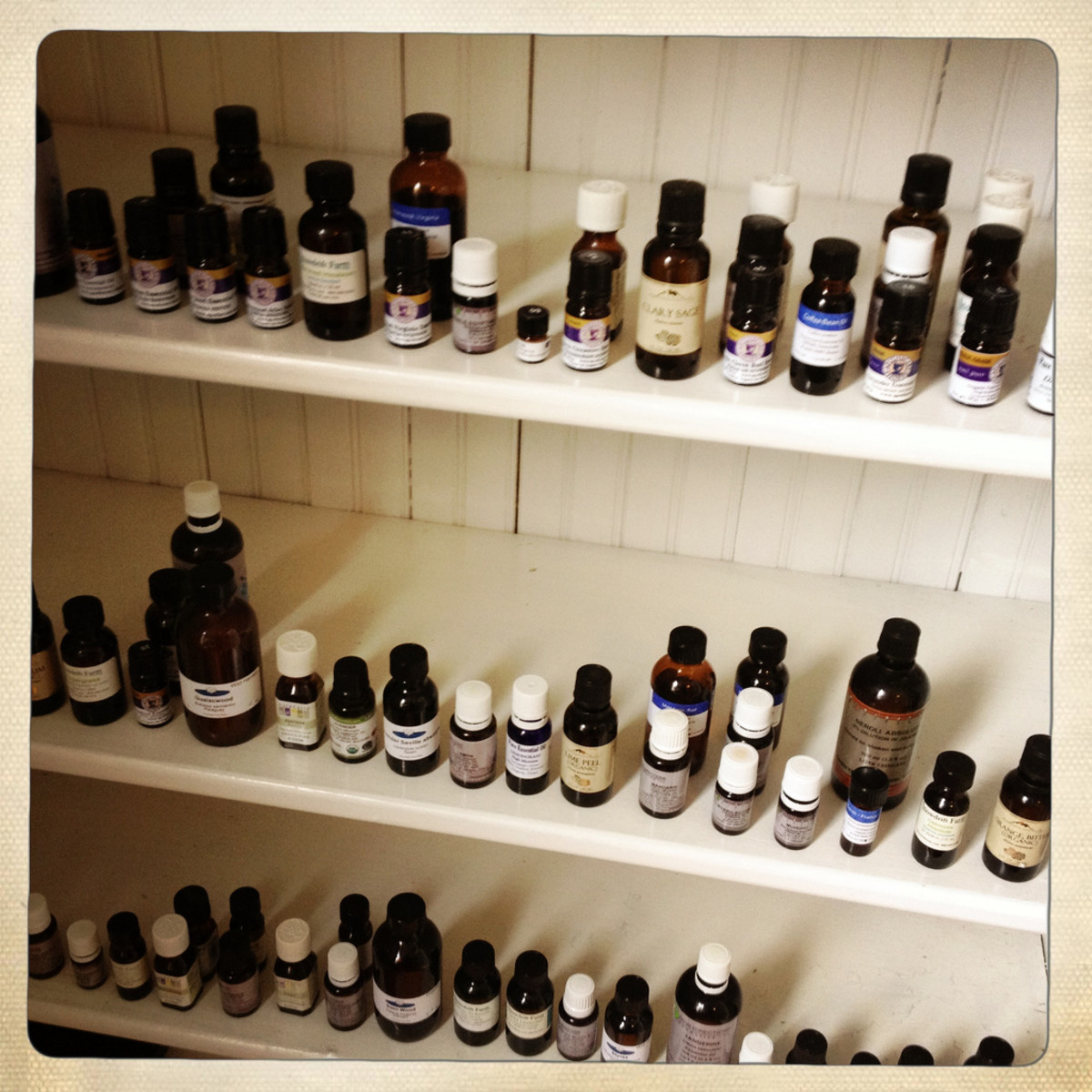 What Are Essential Oils - Their Benefits, Uses And List Of Essential