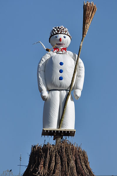 Böögg the Snowman at Sechseläuten in 2012 before being burned. 