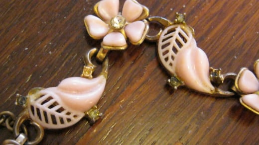 Vintage Pink Floral Necklace