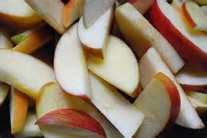 sliced apples