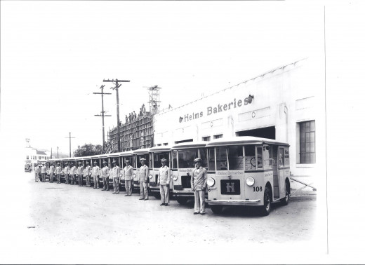 Historical photo of the Helms Bakeries Vehicles and Helms drivers.