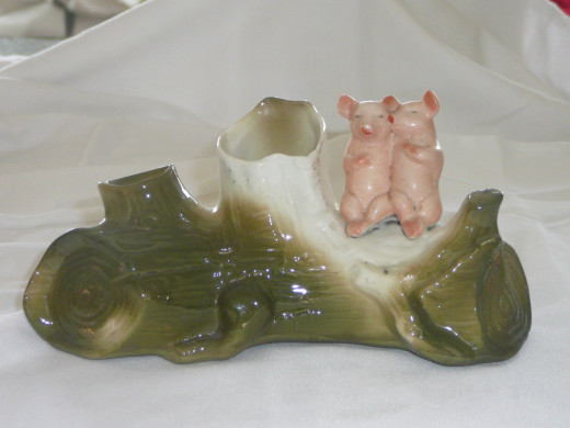 Double Bud Vase. 7" x 4". Paid $42. Common.