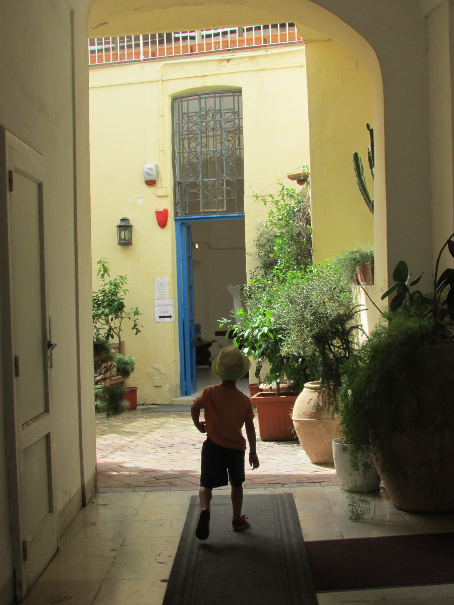 Exploring Capri Town, led by a five-year-old guide!