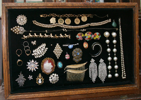 Smaller Heirloom Jewelry Collection