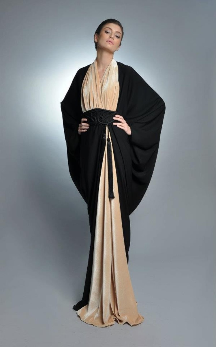  Abaya Fashion  Trendy Abaya  Gown Styles PHOTOGRAPHS of 