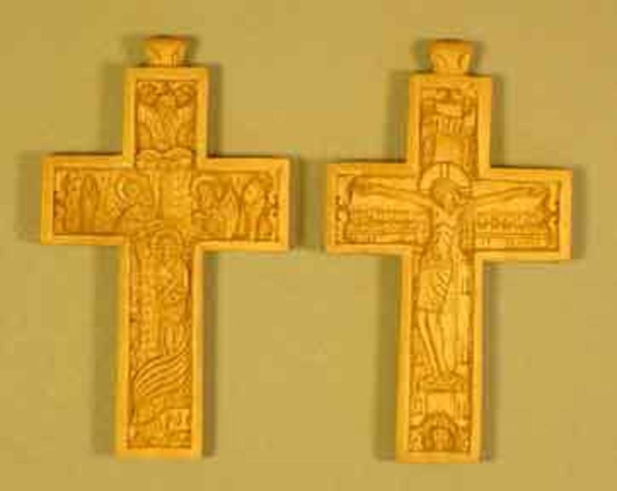 front and back image of wooden cross.  
