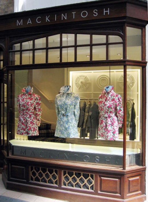 Fashion Icons: The Original Mackintosh Raincoat Is 250 Years Old ...
 Original Mackintosh Raincoat