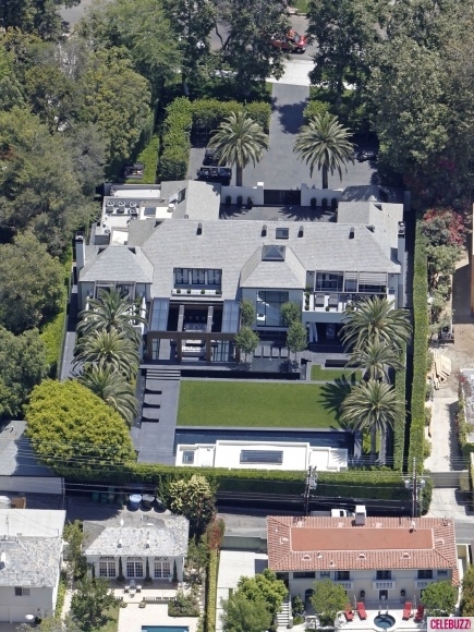 Cowell's Home