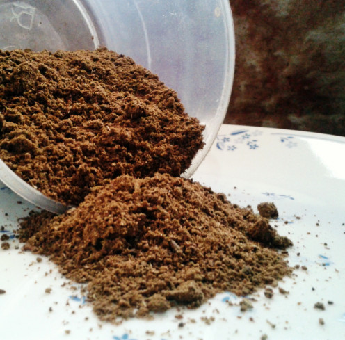Keep the powder in an air tight container and it can be used for more than six months’ time