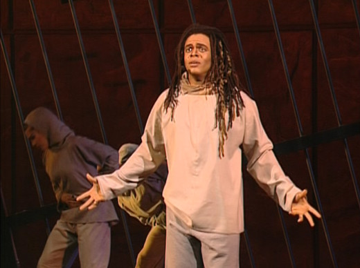 Luc Merville as Clopin