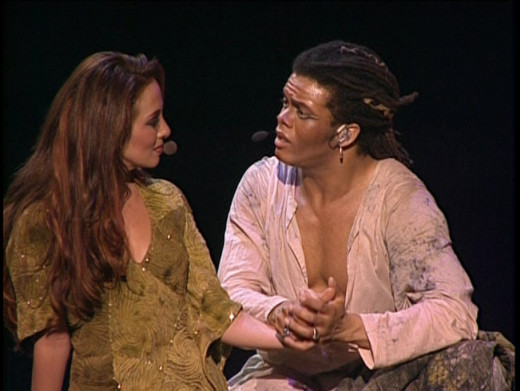 Helene Segara & Luc Merville as Clopin