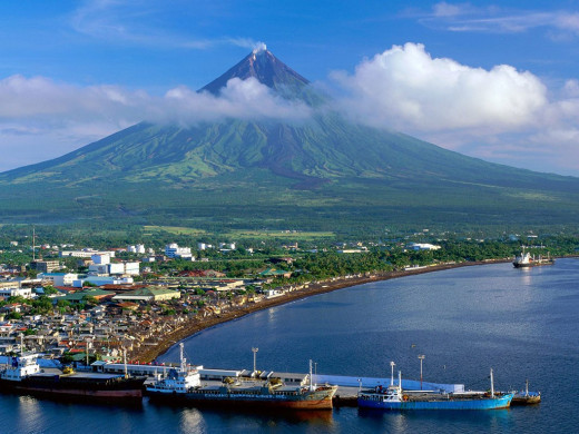 Mayon Volcano with view of Legaspi City