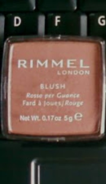 A fixed blusher